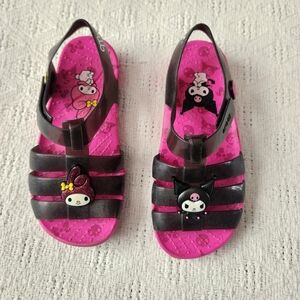 Girls Crocs My Melody and Kuromi Sandals Size J 1